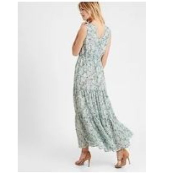 Banana Republic Floral Maxi Dress with Belt - Picture 3 of 16